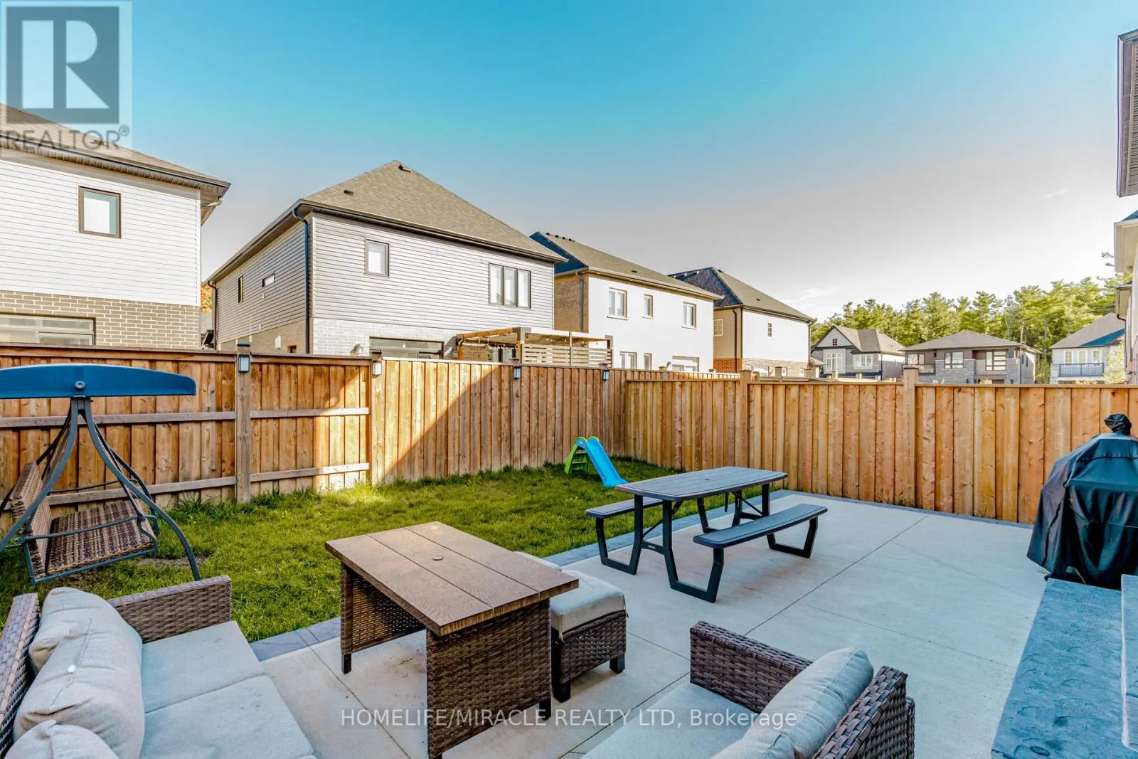 115 MONARCH WOODS DRIVE