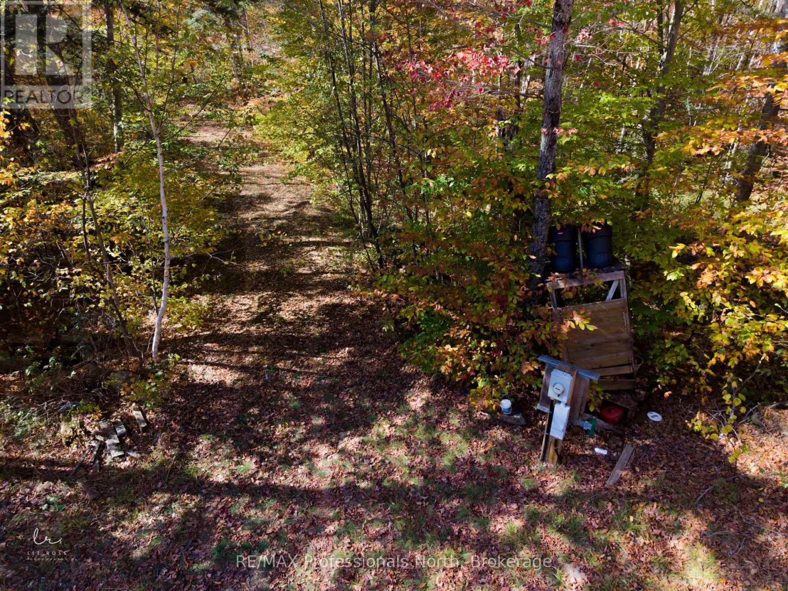 2594 LIVINGSTONE LAKE ROAD