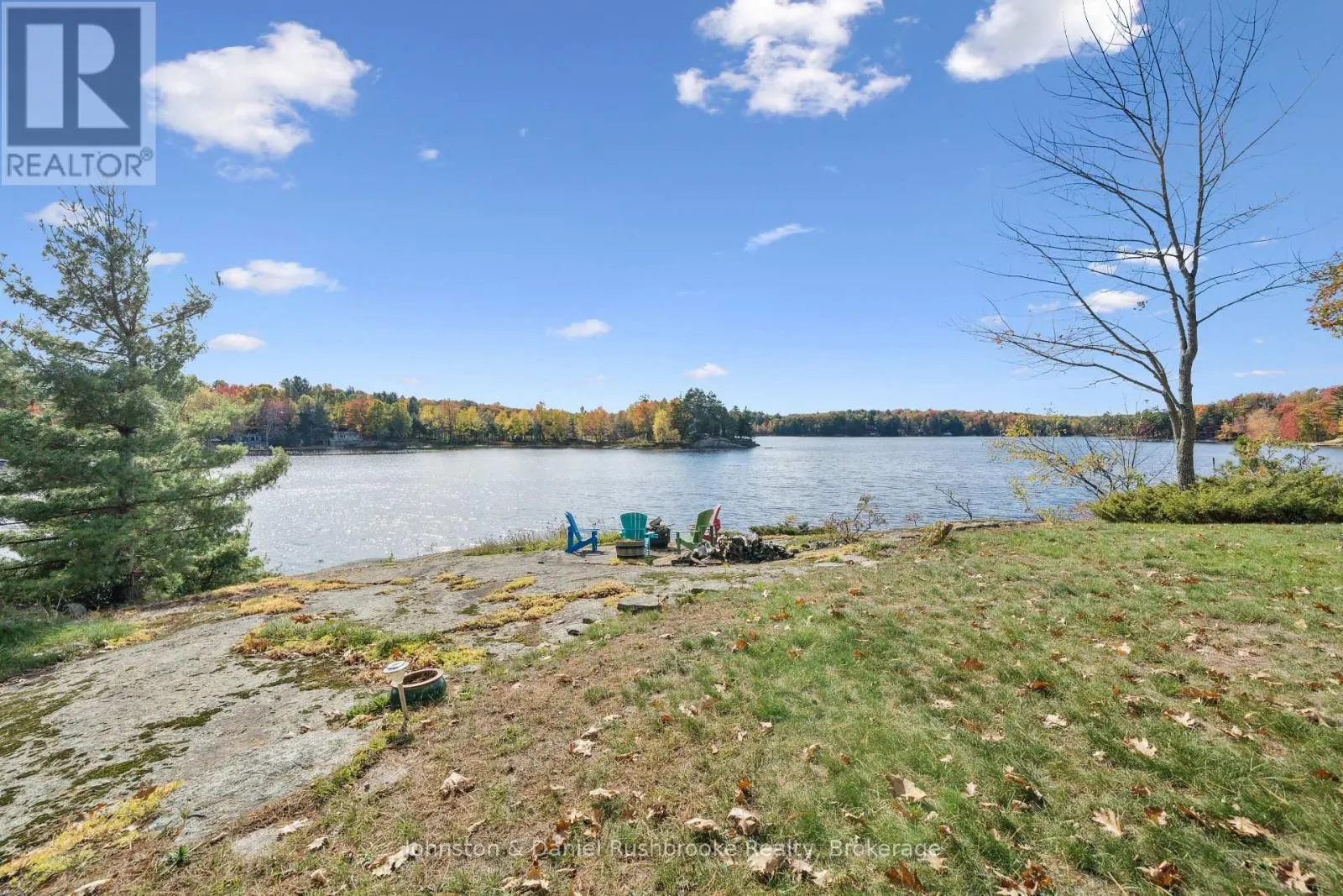 1042 EL-KEE POINT LANE