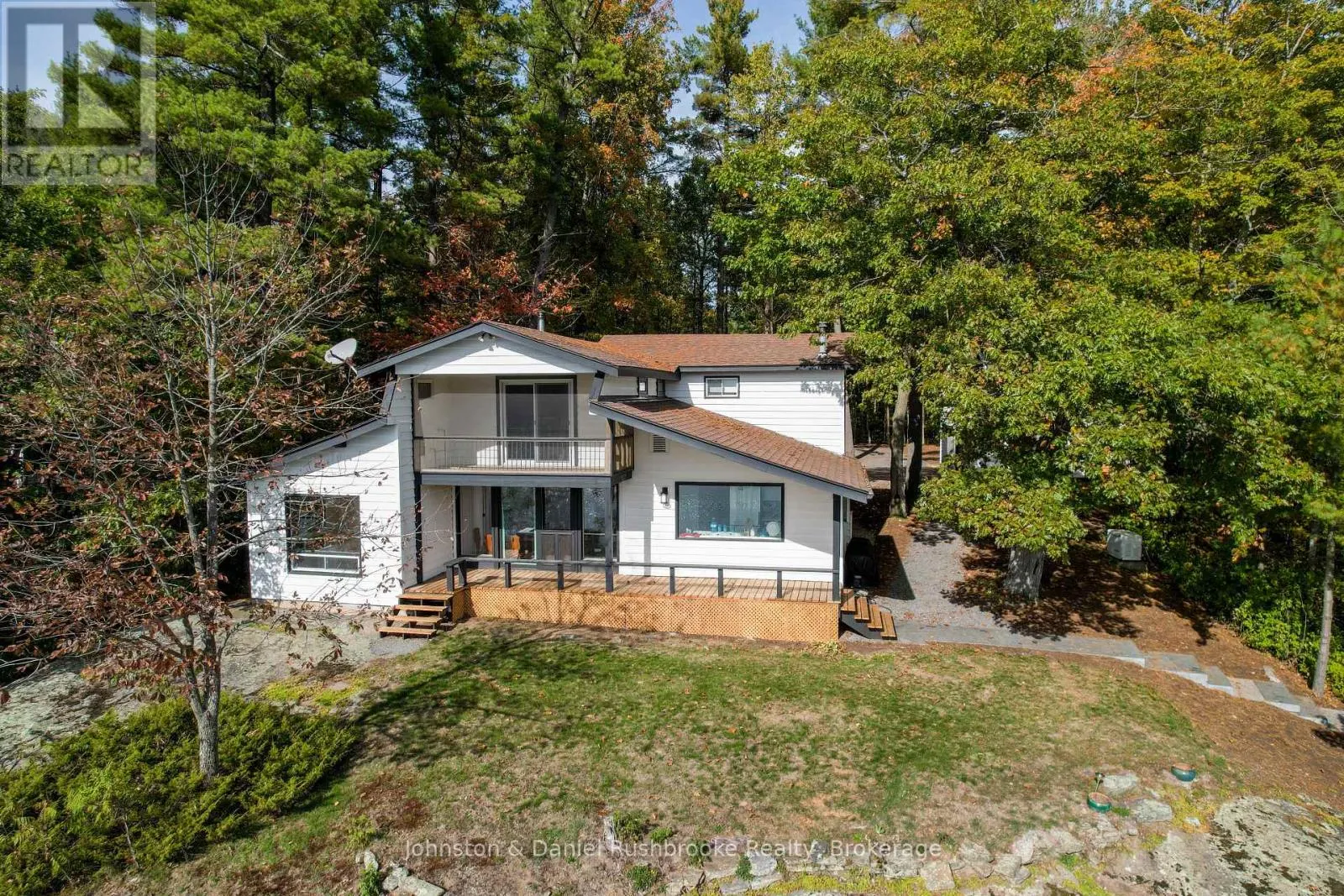1042 EL-KEE POINT LANE