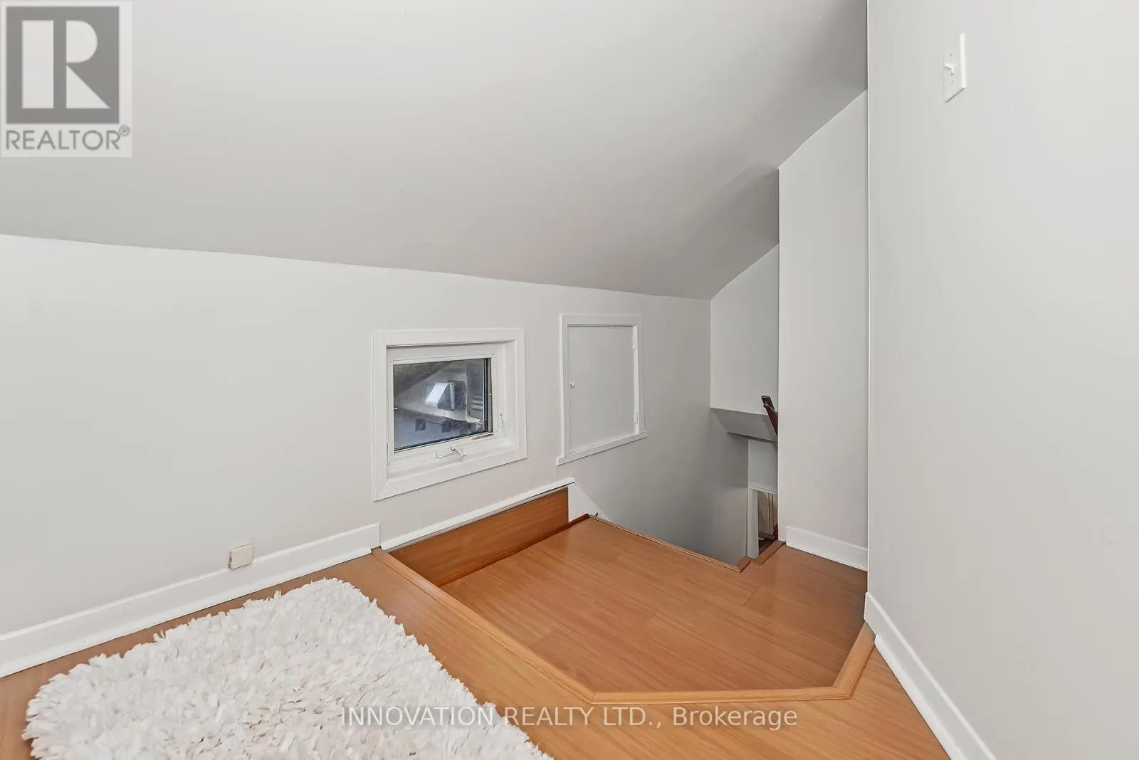 2716 MARGARET STREET W
