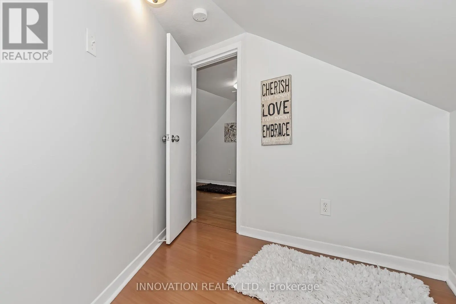 2716 MARGARET STREET W