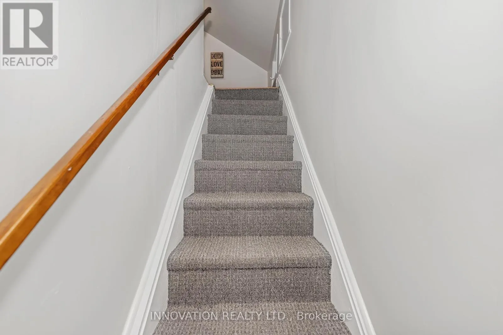 2716 MARGARET STREET W