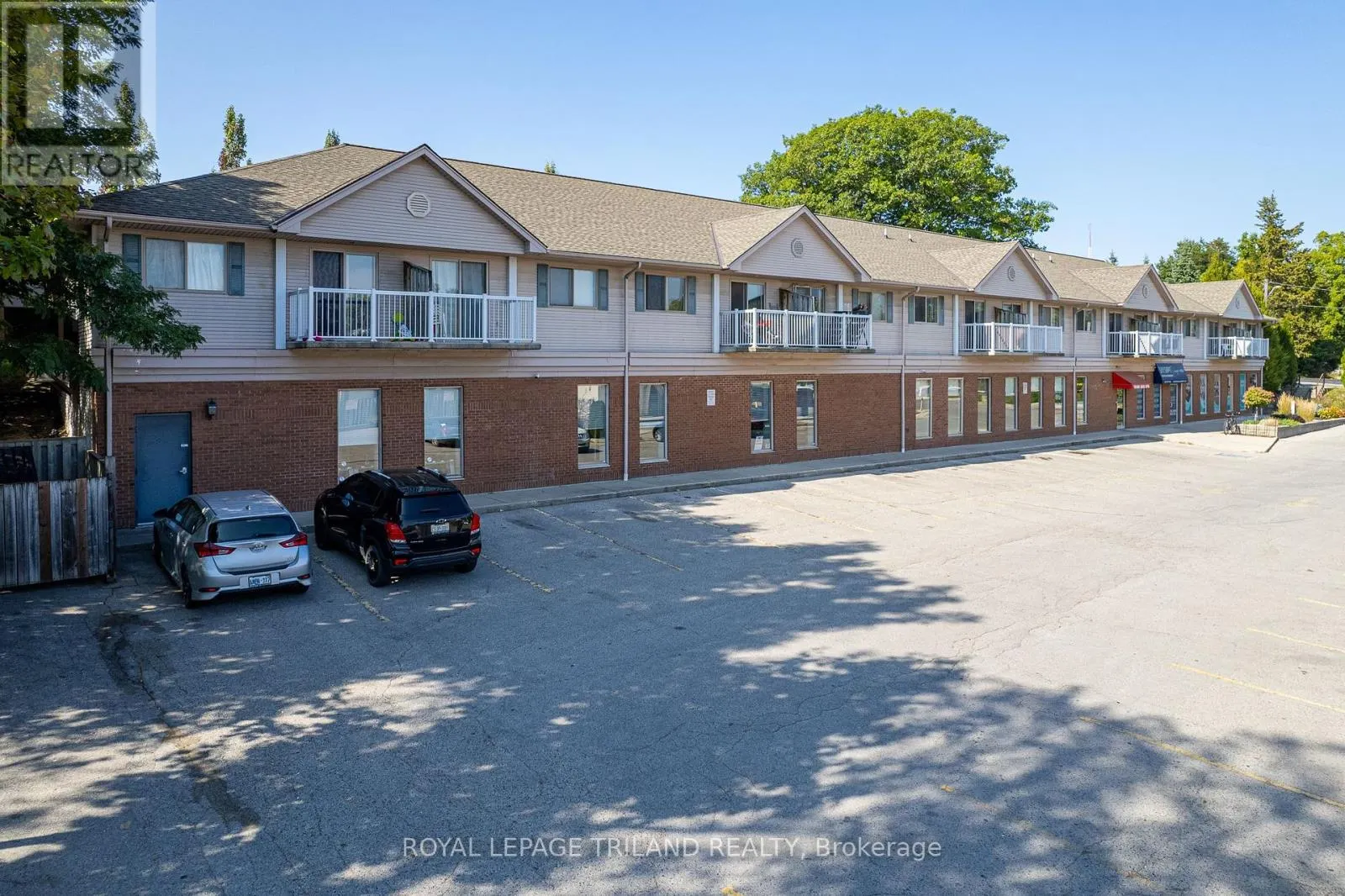 1 - 37 ONTARIO STREET N, #1