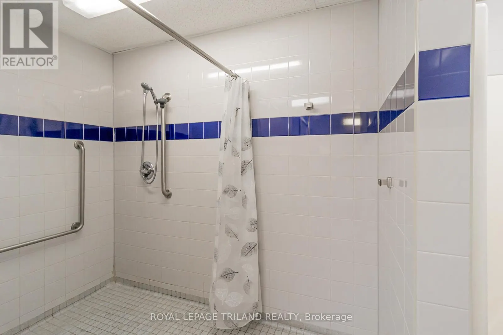 1 - 37 ONTARIO STREET N, #1
