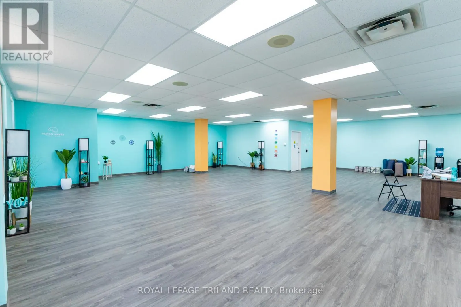 1 - 37 ONTARIO STREET N, #1