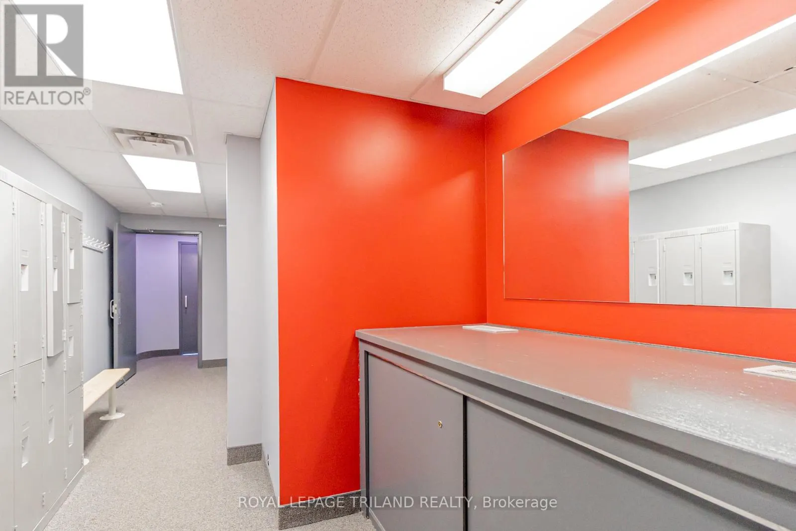 1 - 37 ONTARIO STREET N, #1