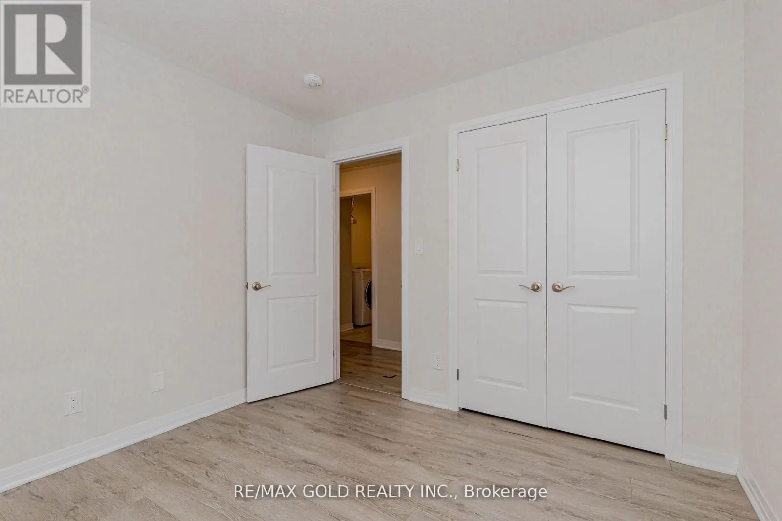 3 - 124 SEABROOK DRIVE