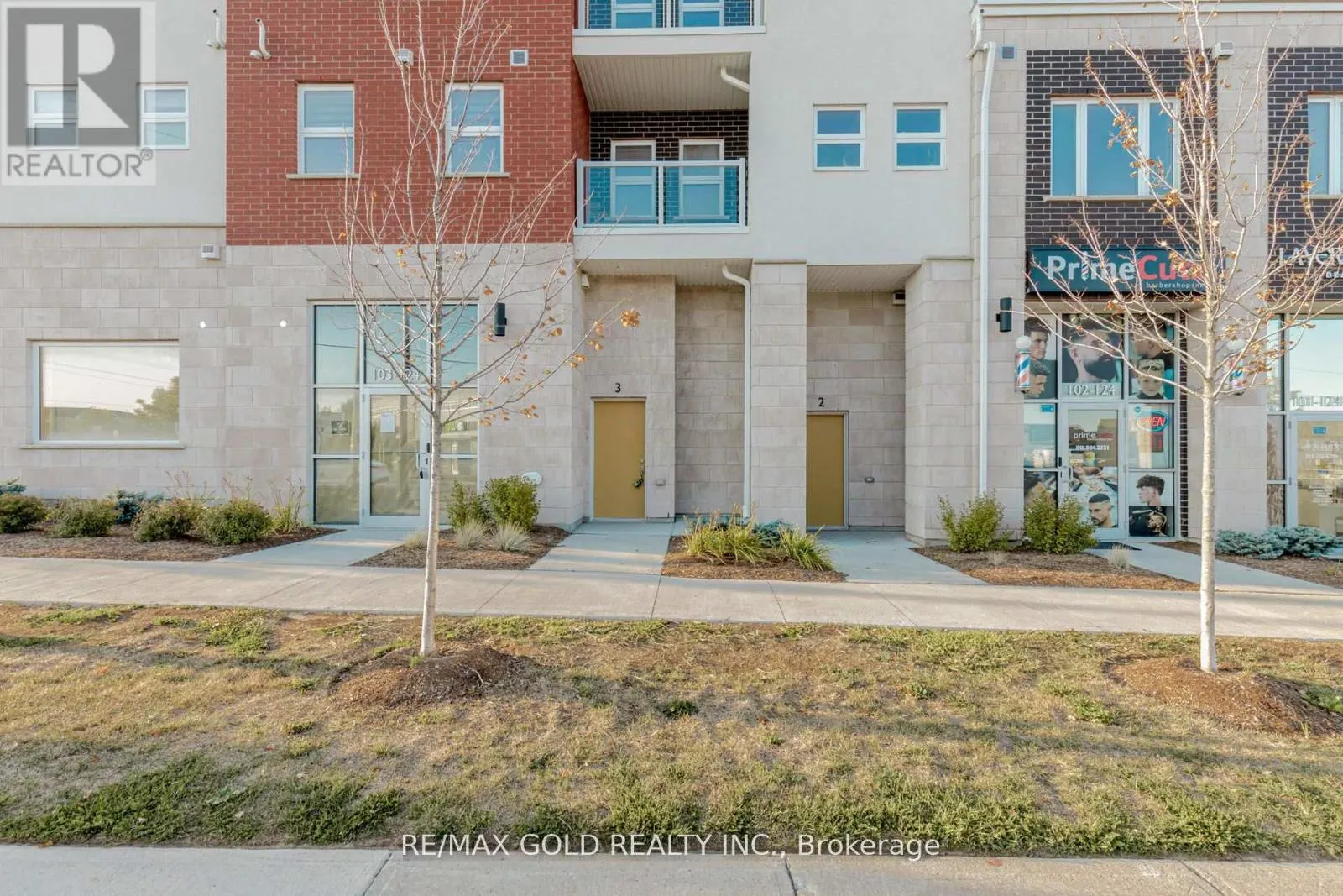 3 - 124 SEABROOK DRIVE