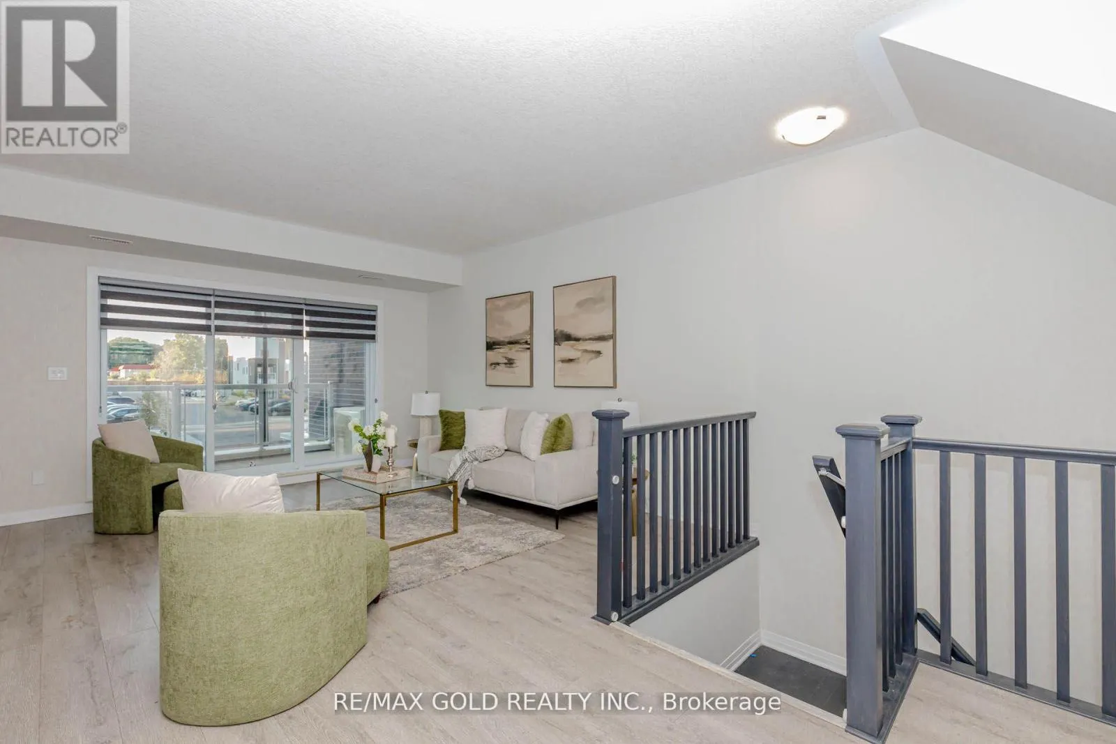 3 - 124 SEABROOK DRIVE