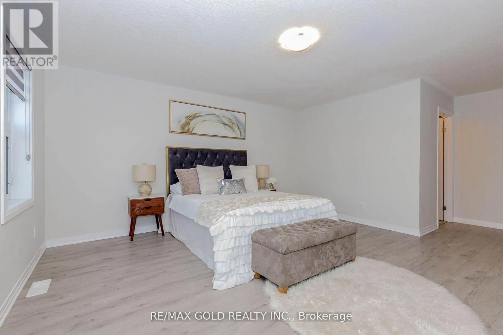 3 - 124 SEABROOK DRIVE