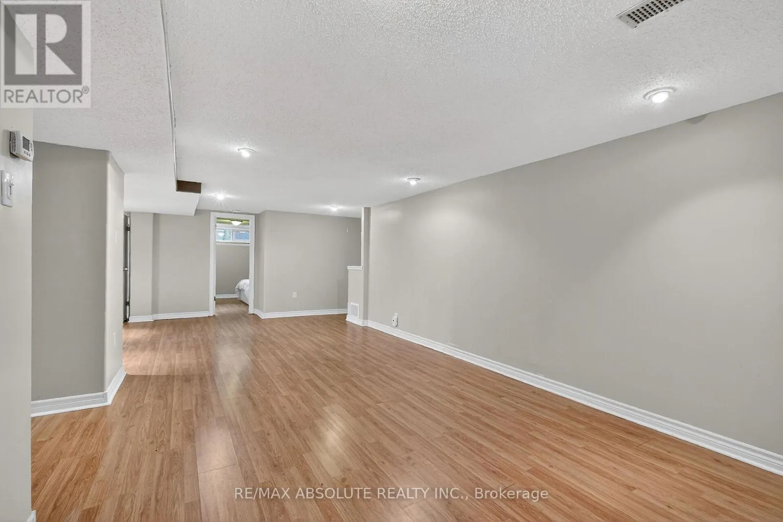 2186 TAWNEY ROAD
