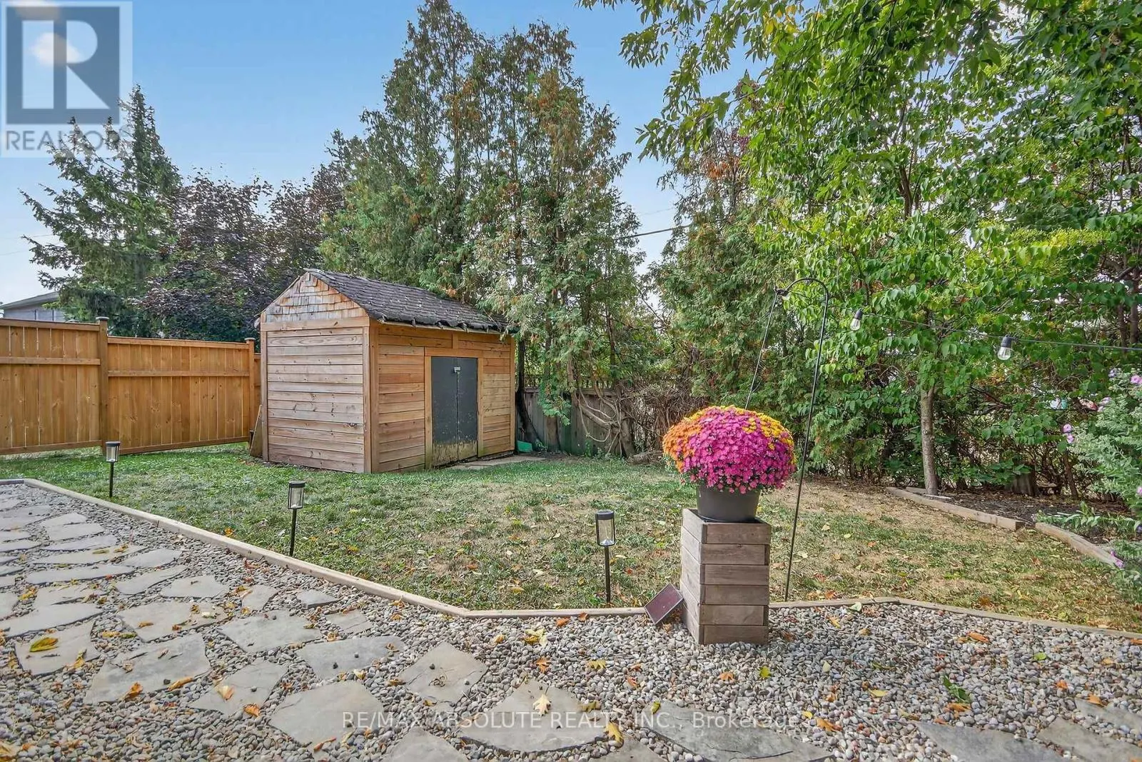 2186 TAWNEY ROAD