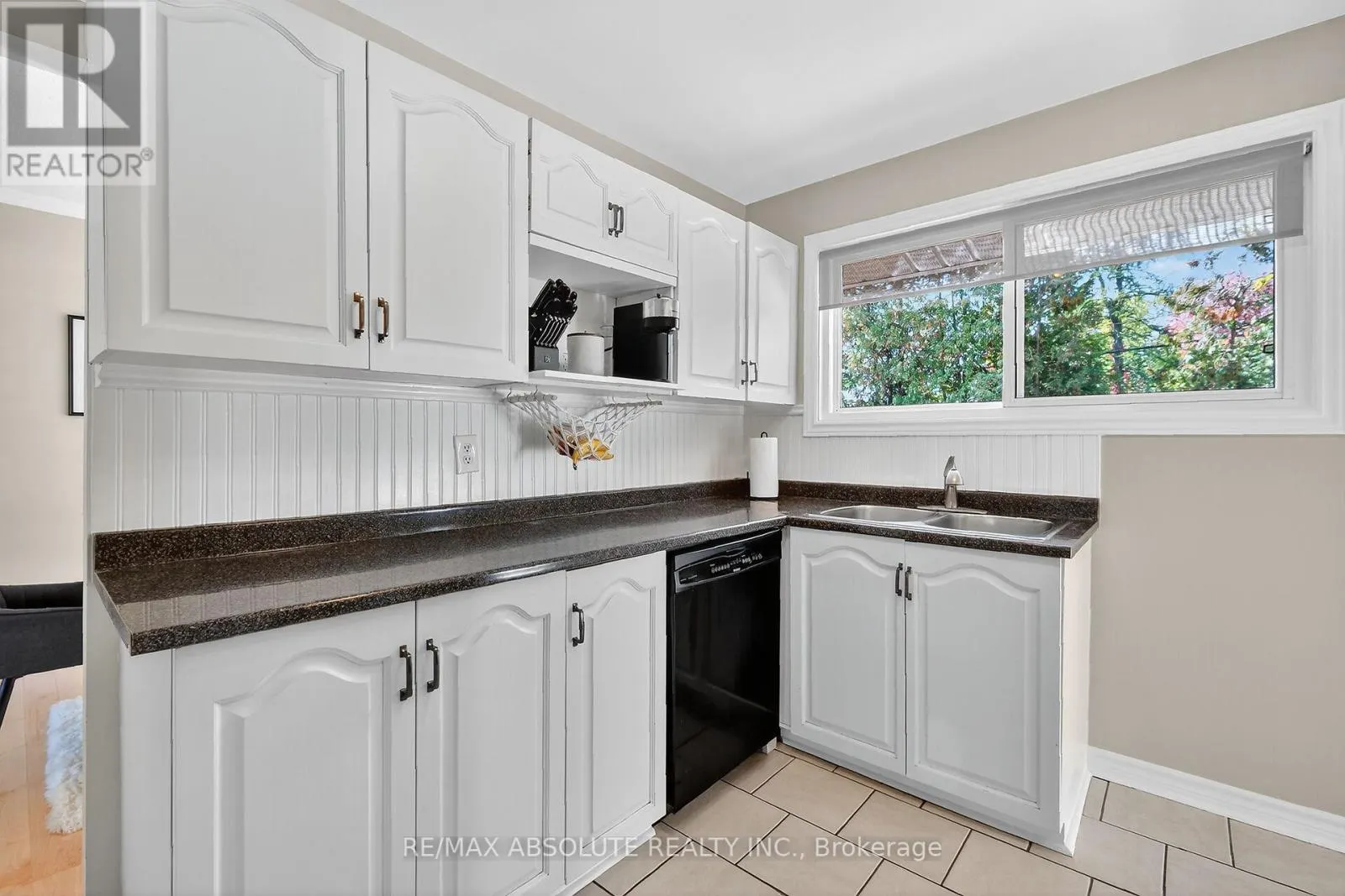 2186 TAWNEY ROAD