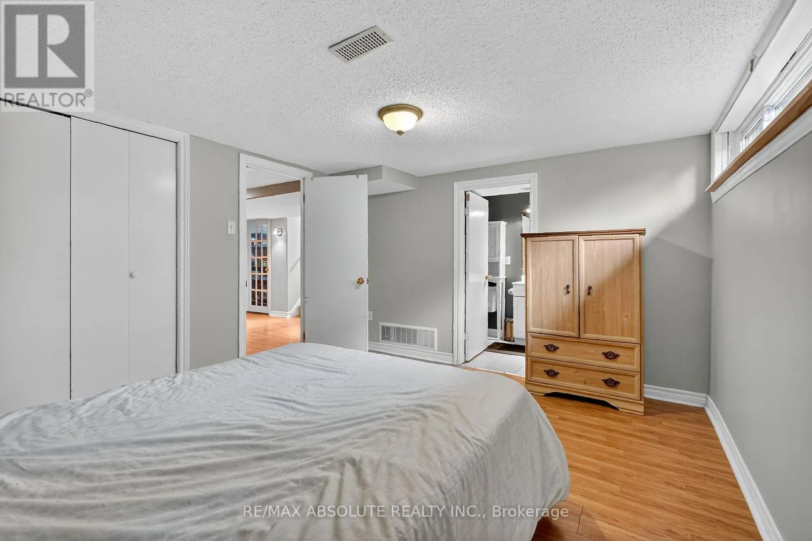 2186 TAWNEY ROAD