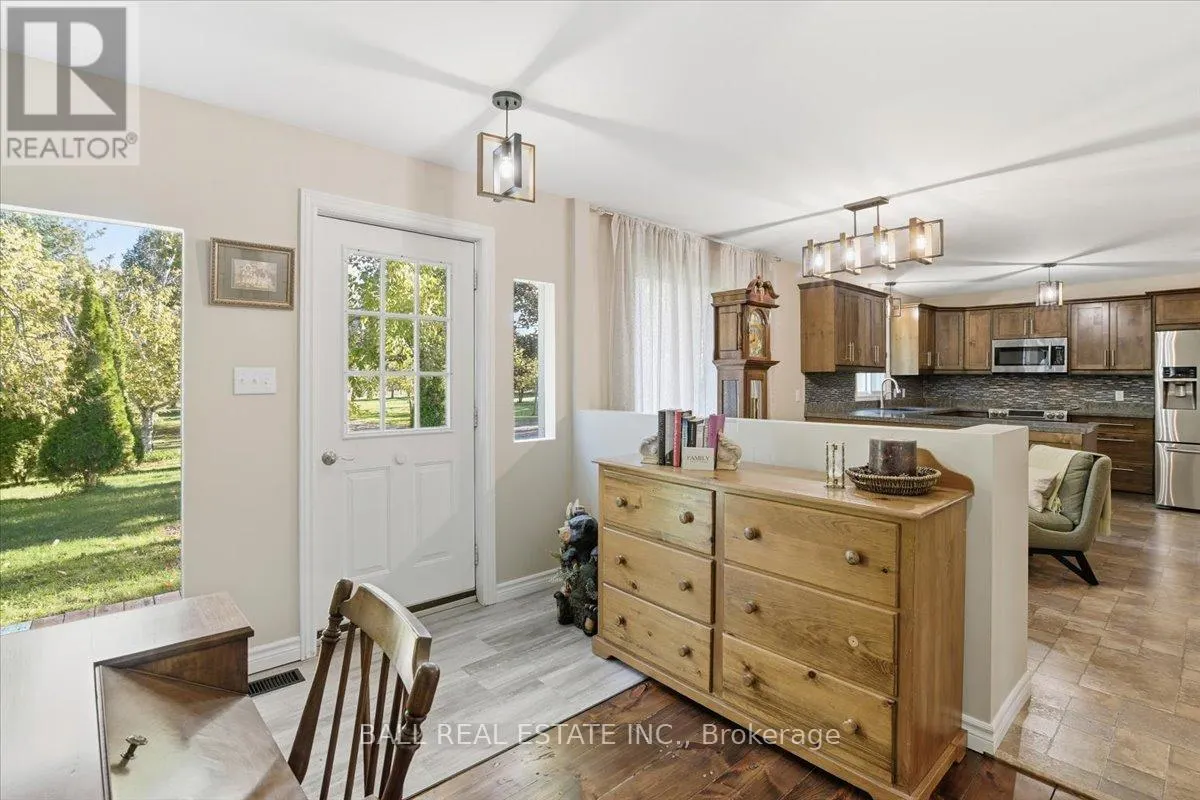 2046 SELWYN ROAD