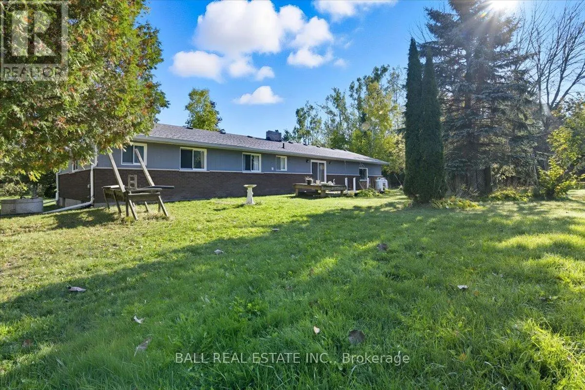 2046 SELWYN ROAD