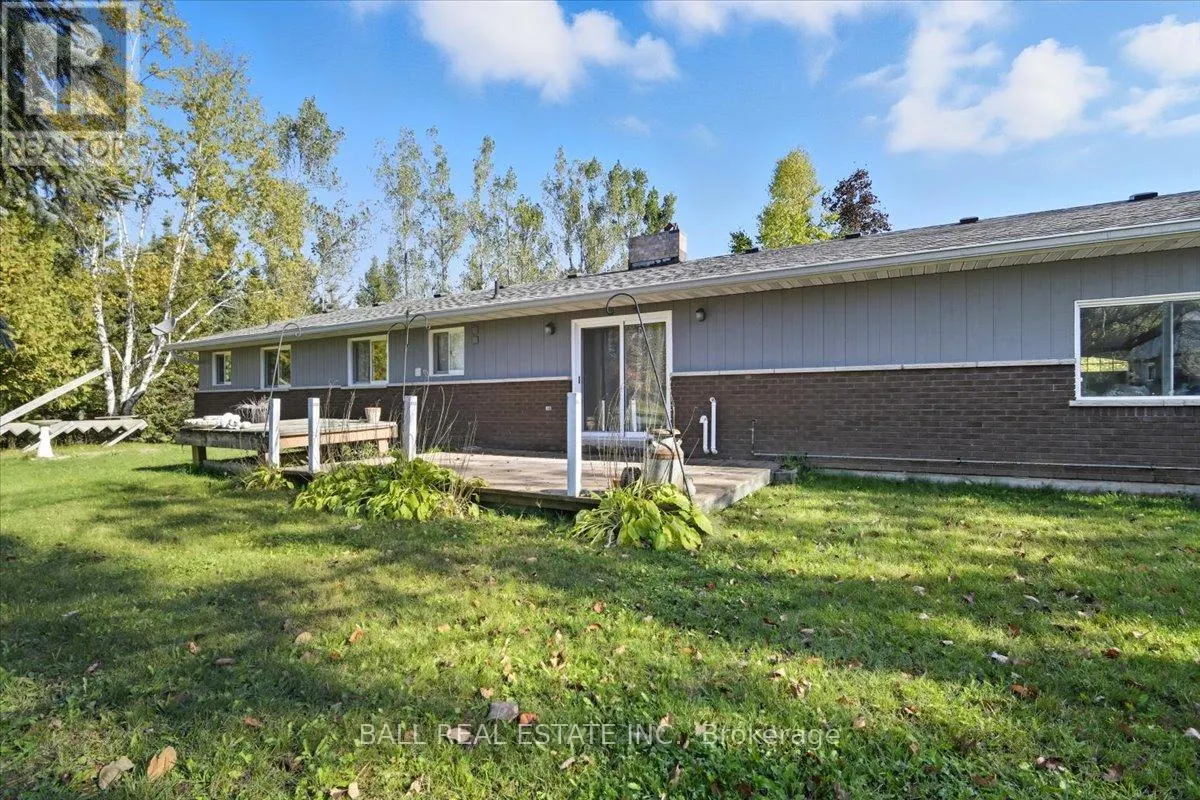 2046 SELWYN ROAD