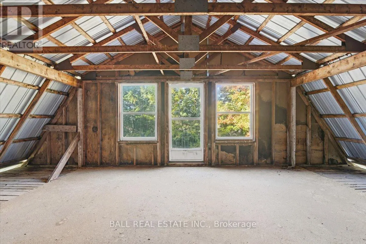 2046 SELWYN ROAD
