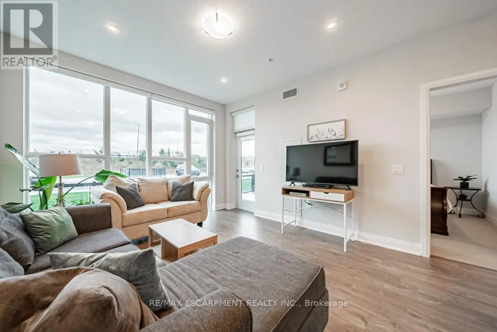 118 - 16 CONCORD PLACE