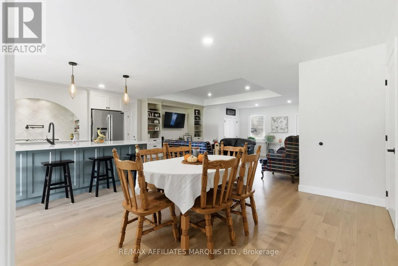 17026 MYERS ROAD