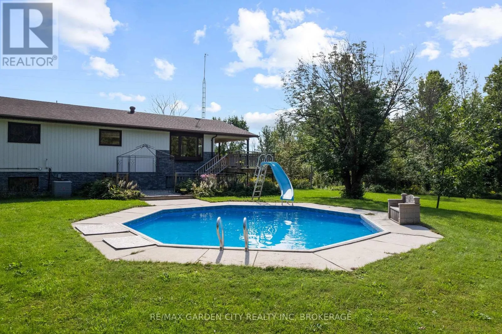 317540 6&10 HIGHWAY