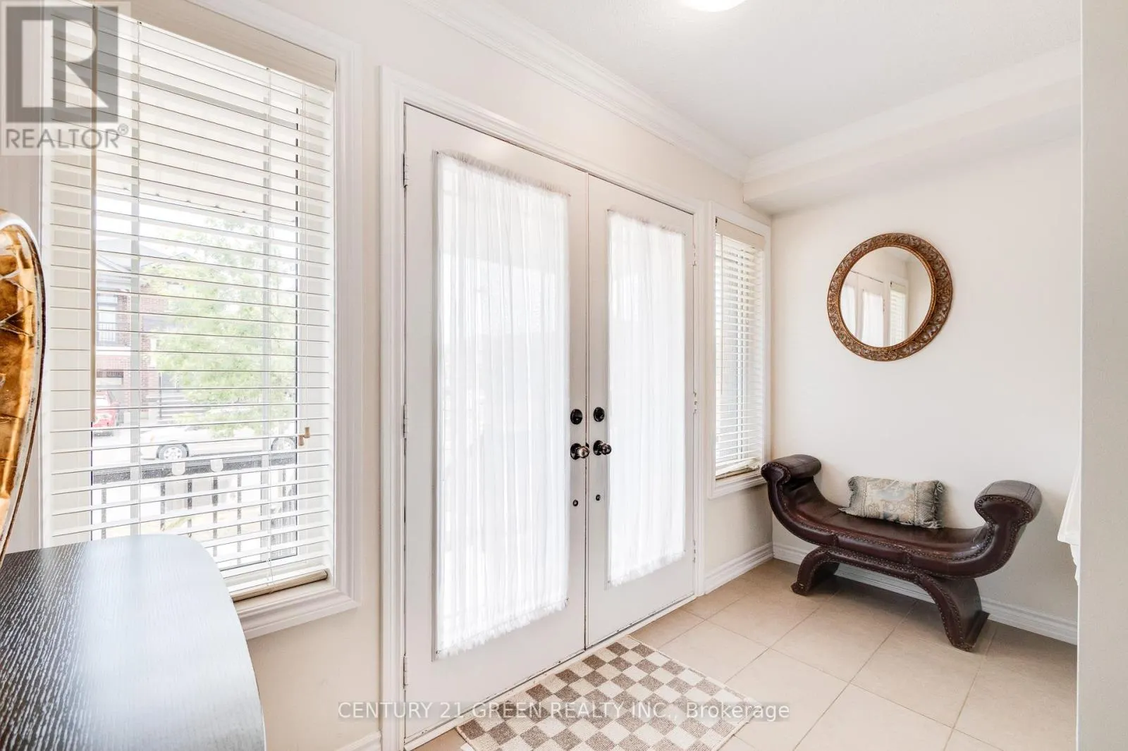 22 SCARLETWOOD STREET