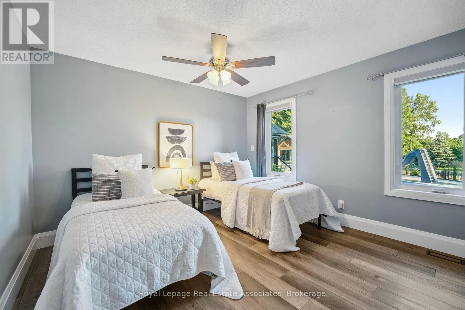 102 CONCESSION 11 E