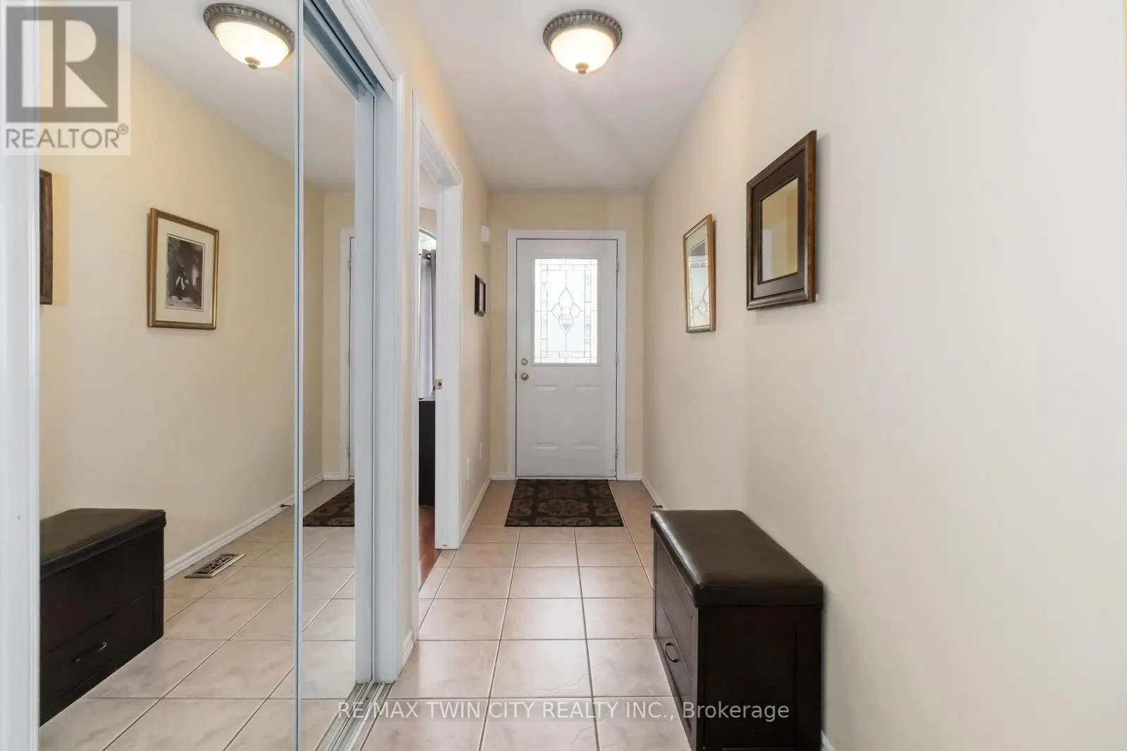 15 - 54 GLENWOOD DRIVE