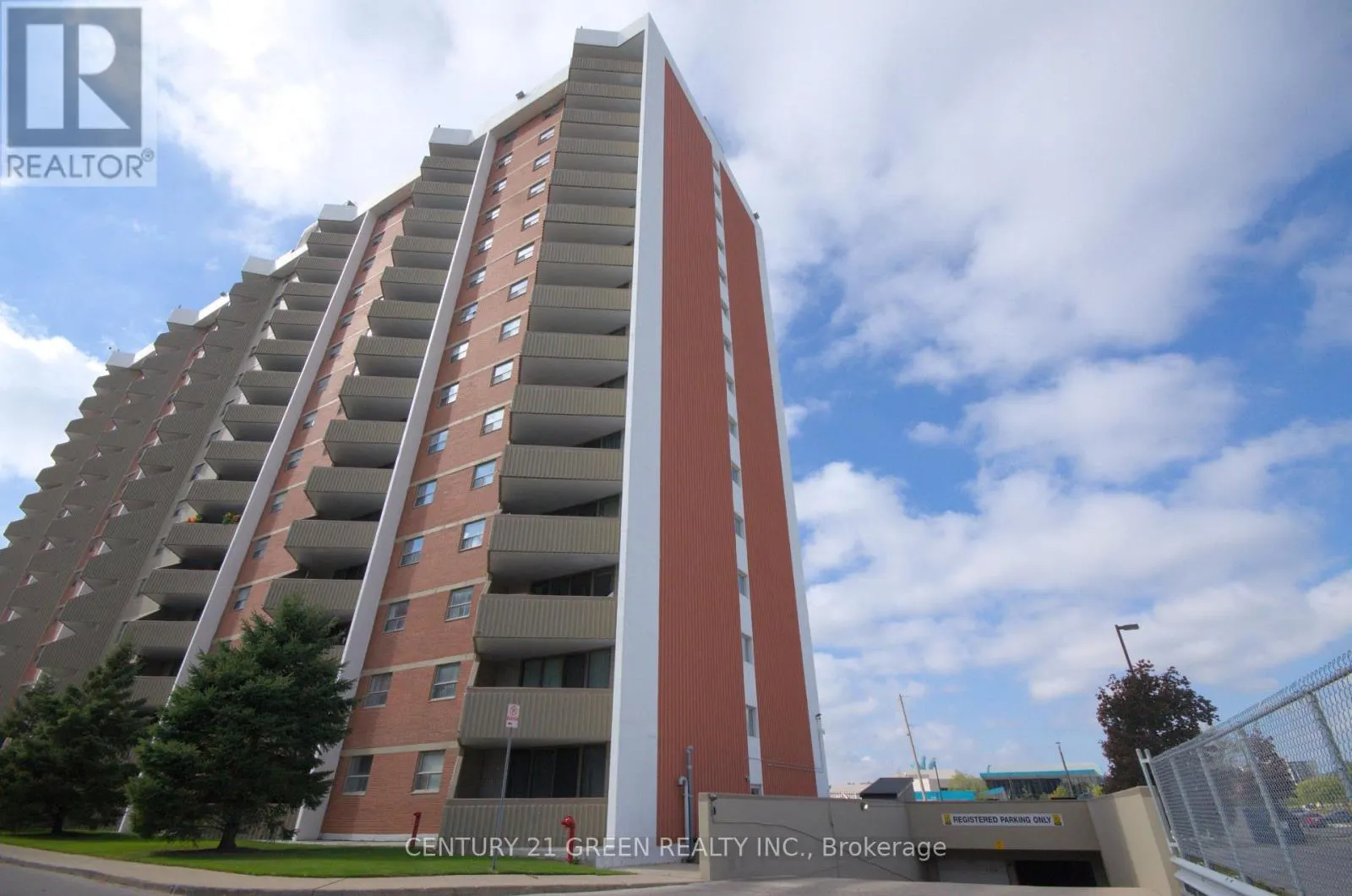 1005 - 1103 JALNA BOULEVARD