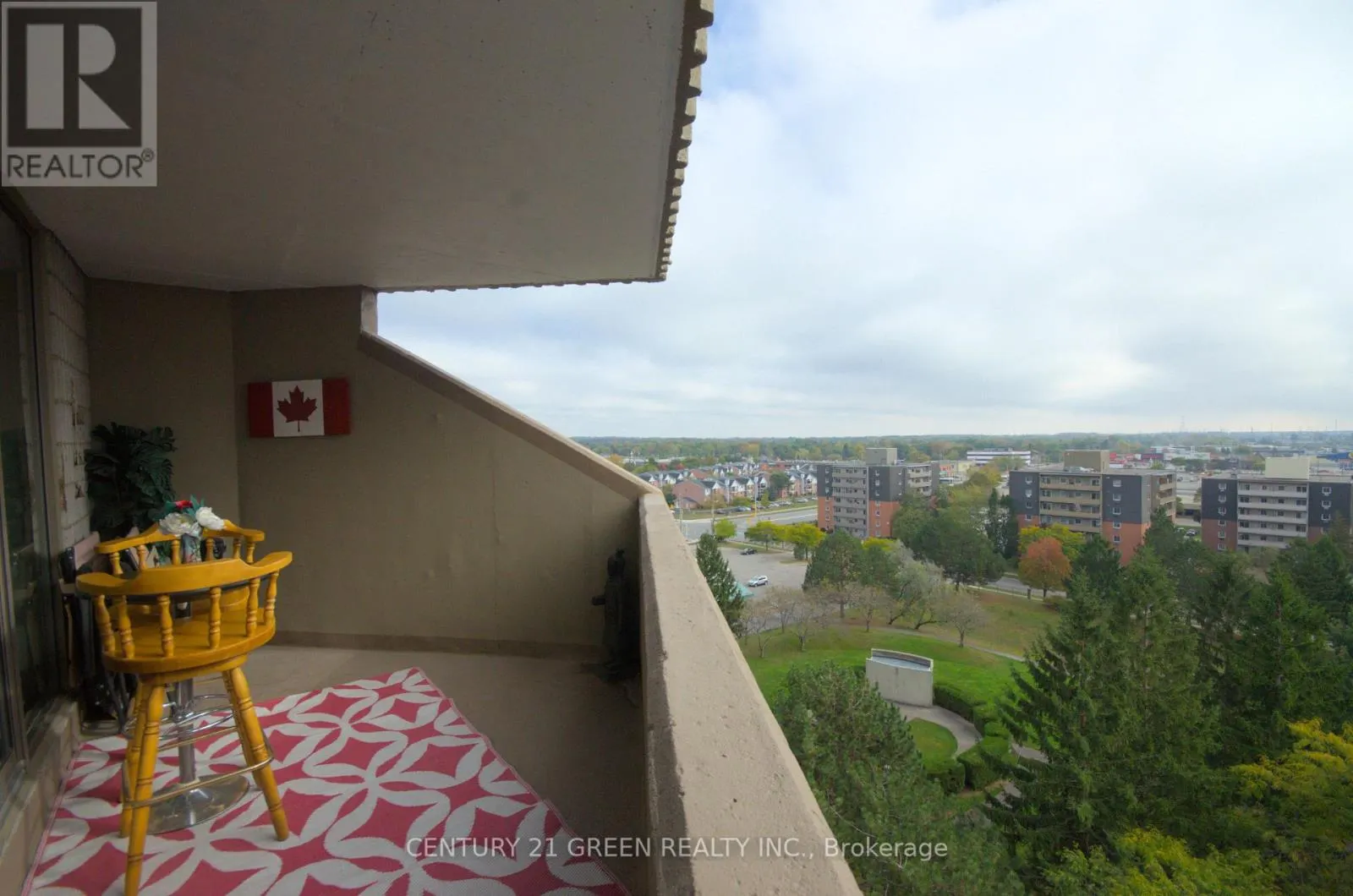 1005 - 1103 JALNA BOULEVARD