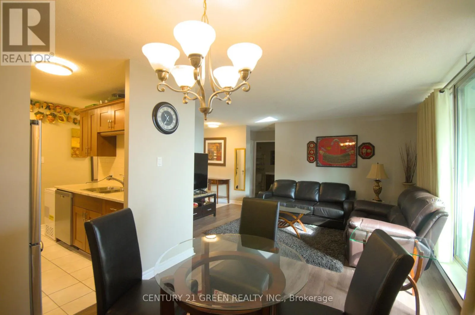 1005 - 1103 JALNA BOULEVARD