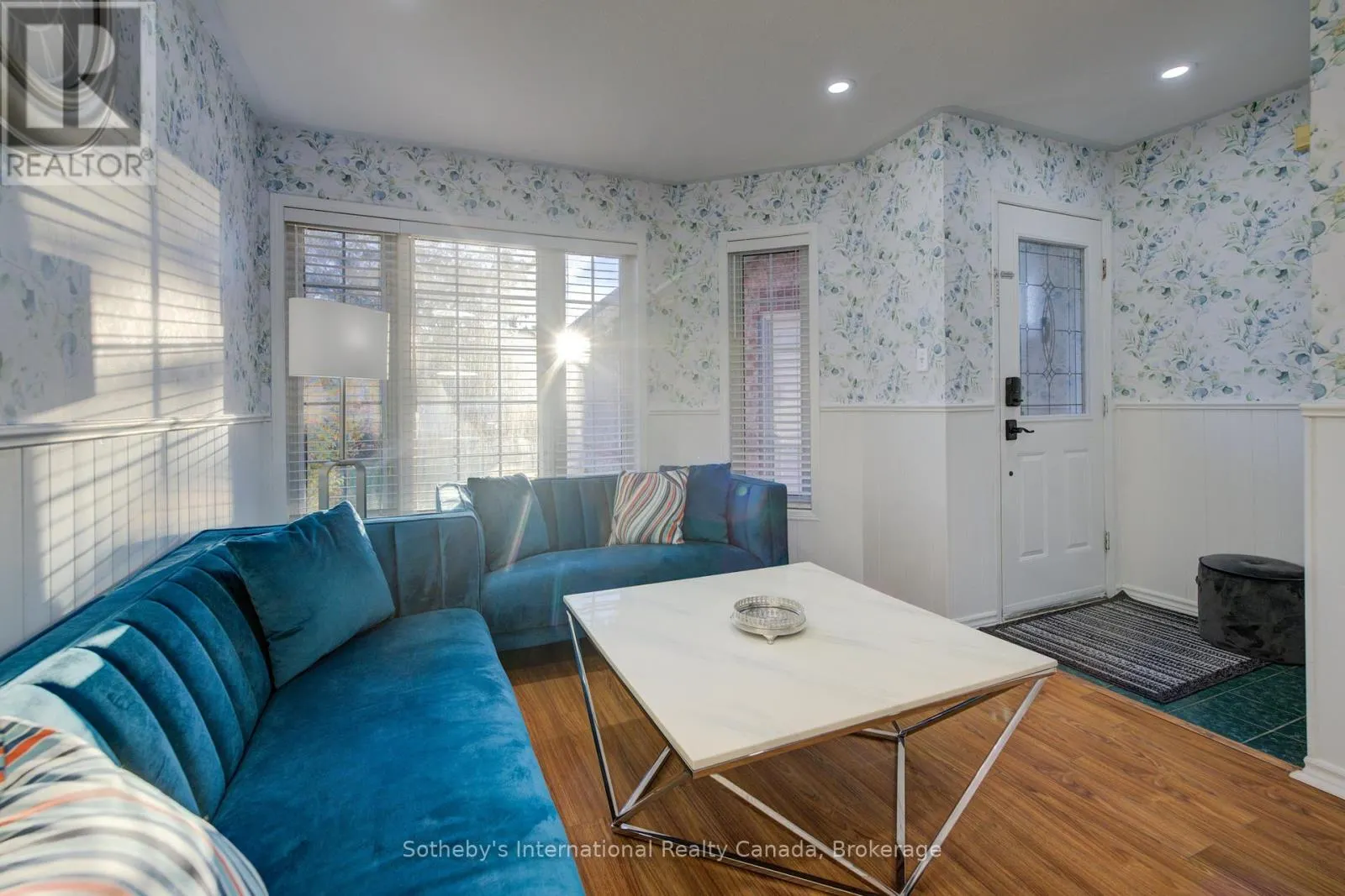 147 ST. LAWRENCE DRIVE