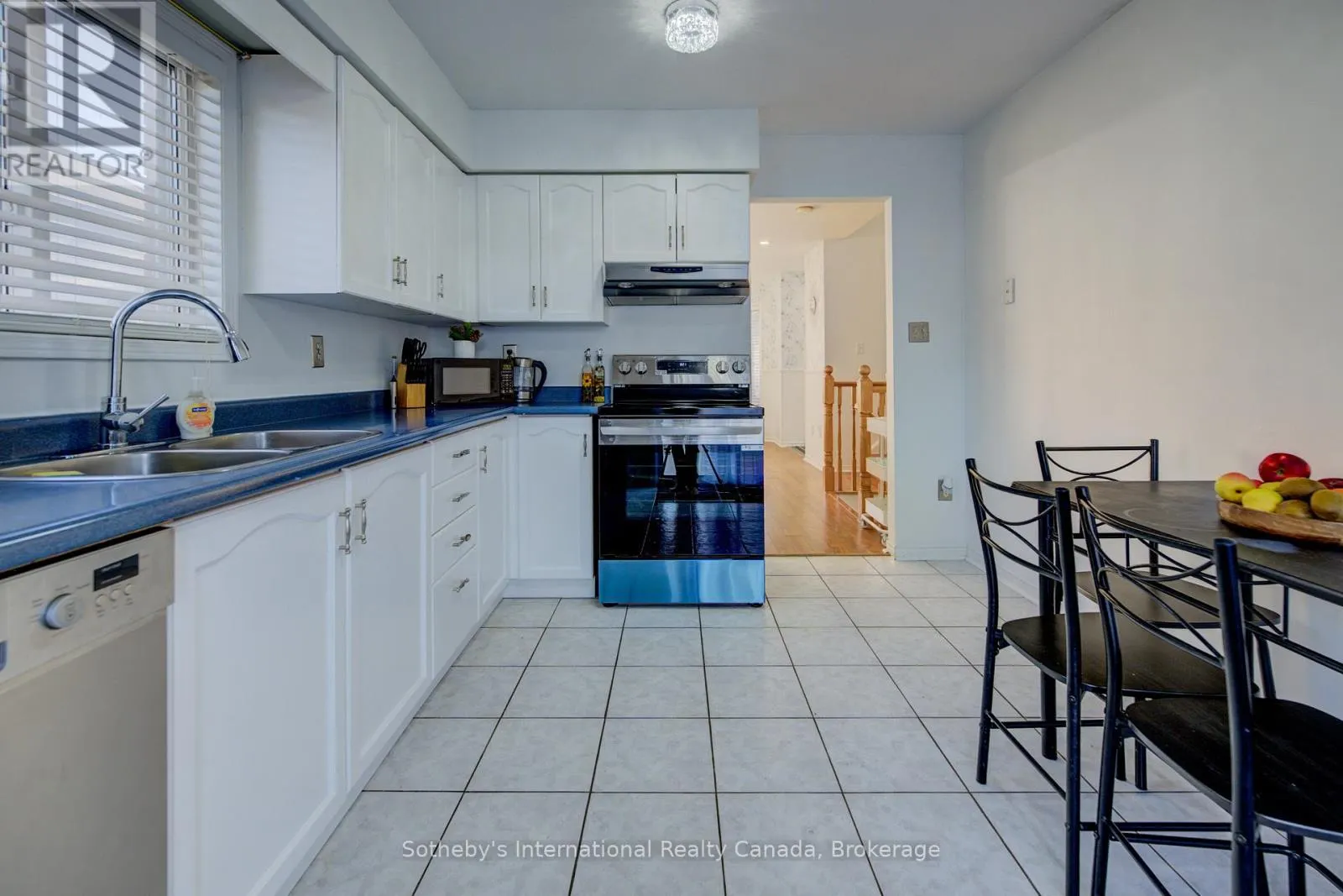 147 ST. LAWRENCE DRIVE