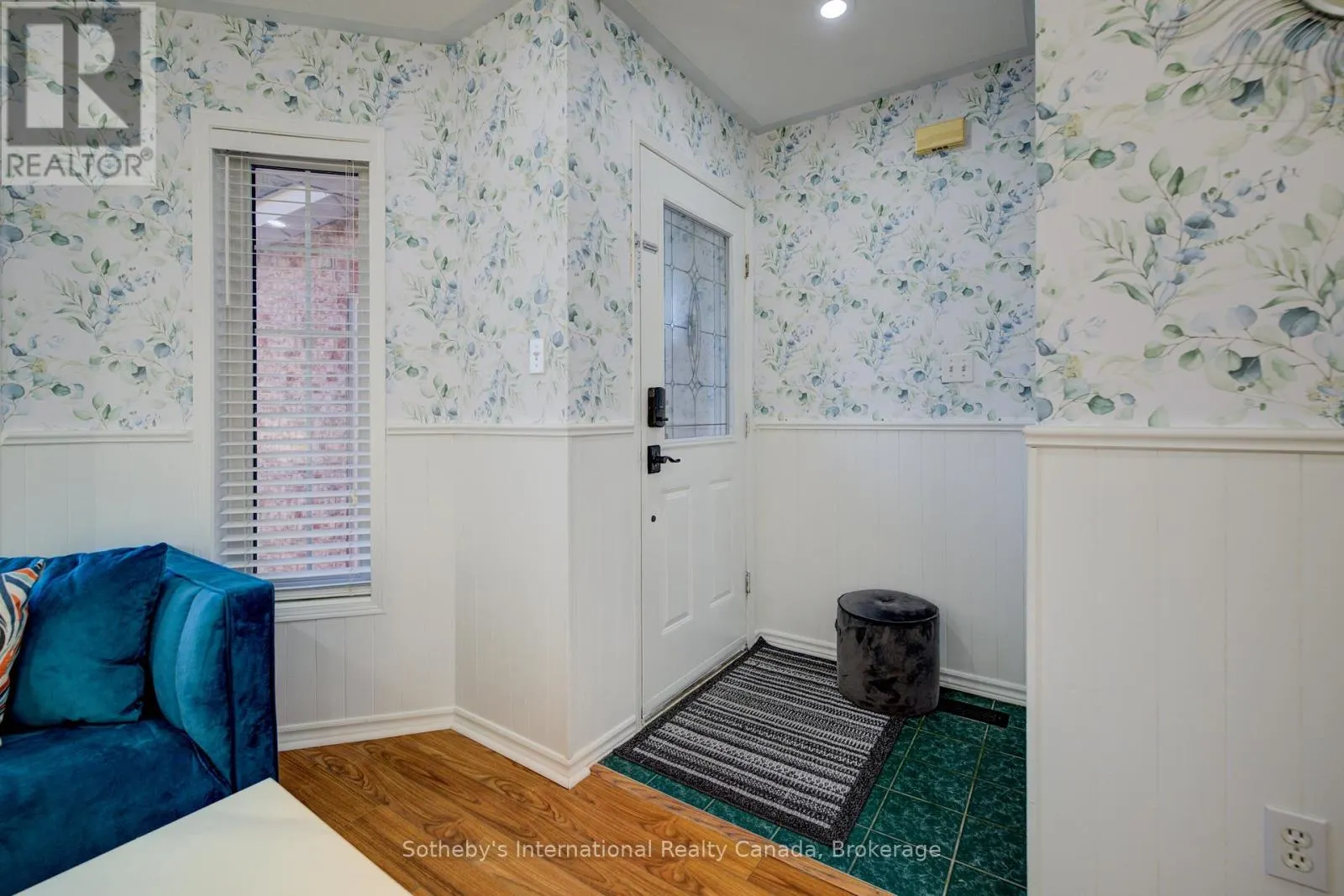 147 ST. LAWRENCE DRIVE