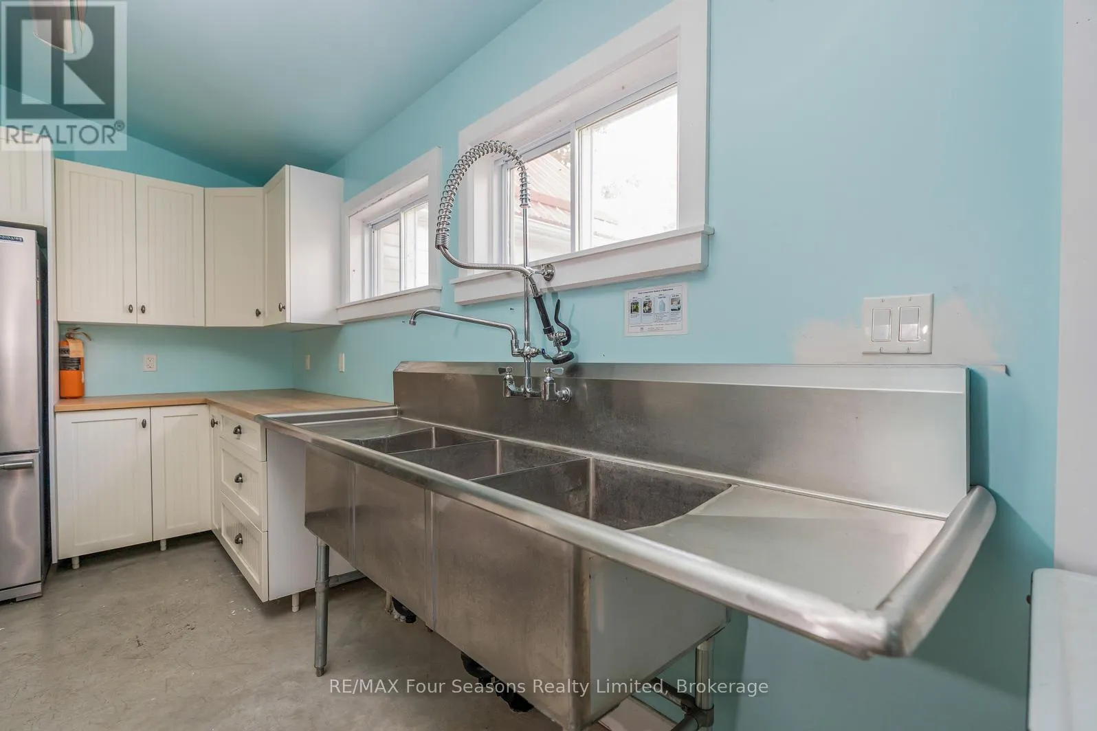 633164 GREY ROAD 63 ROAD