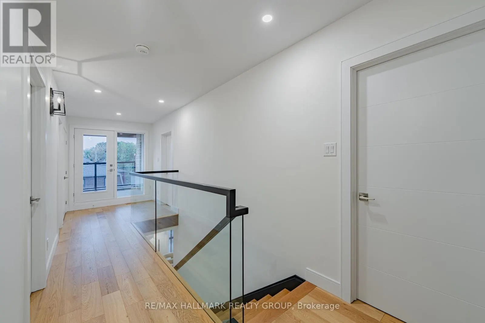 14 THORNTON AVENUE