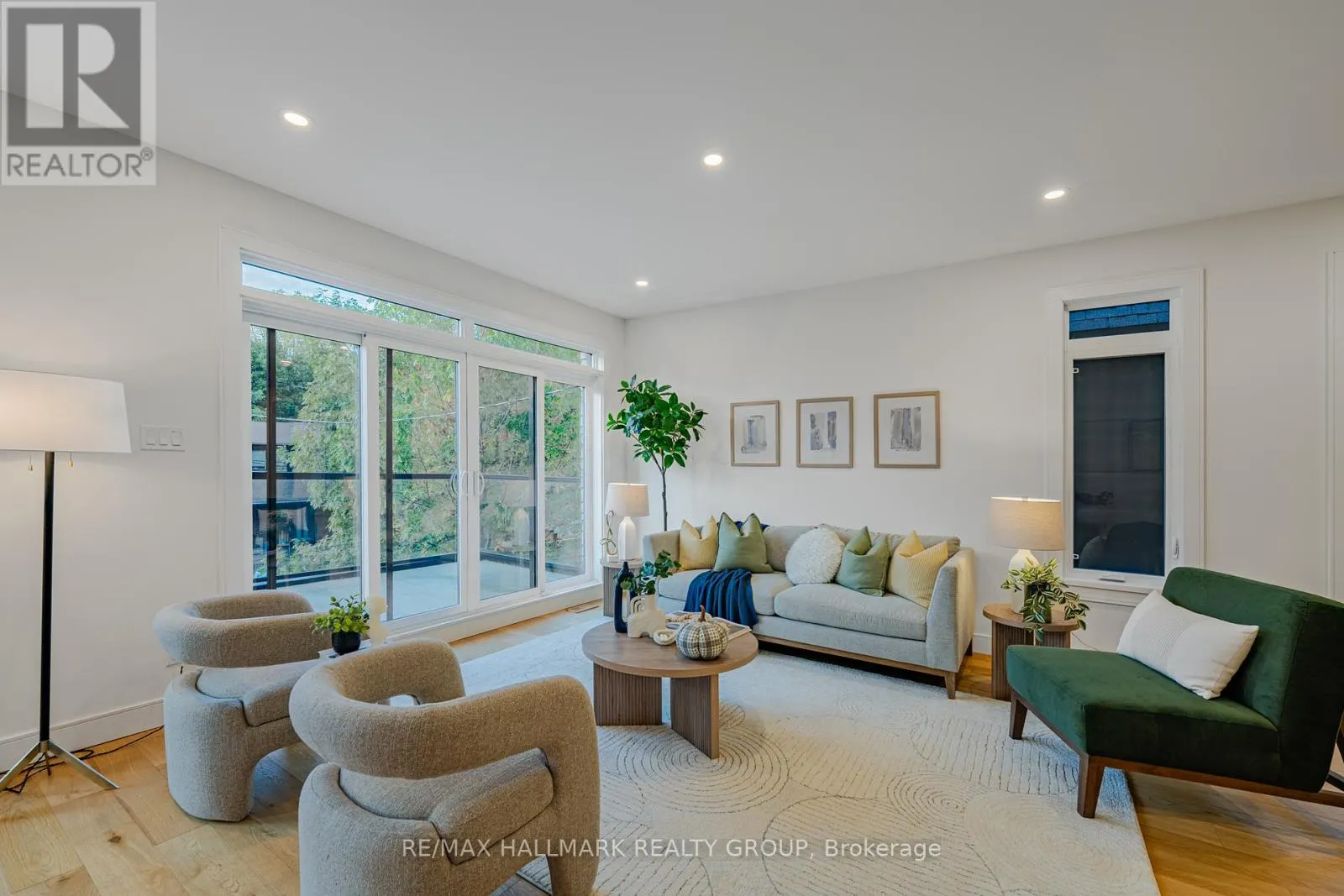 14 THORNTON AVENUE