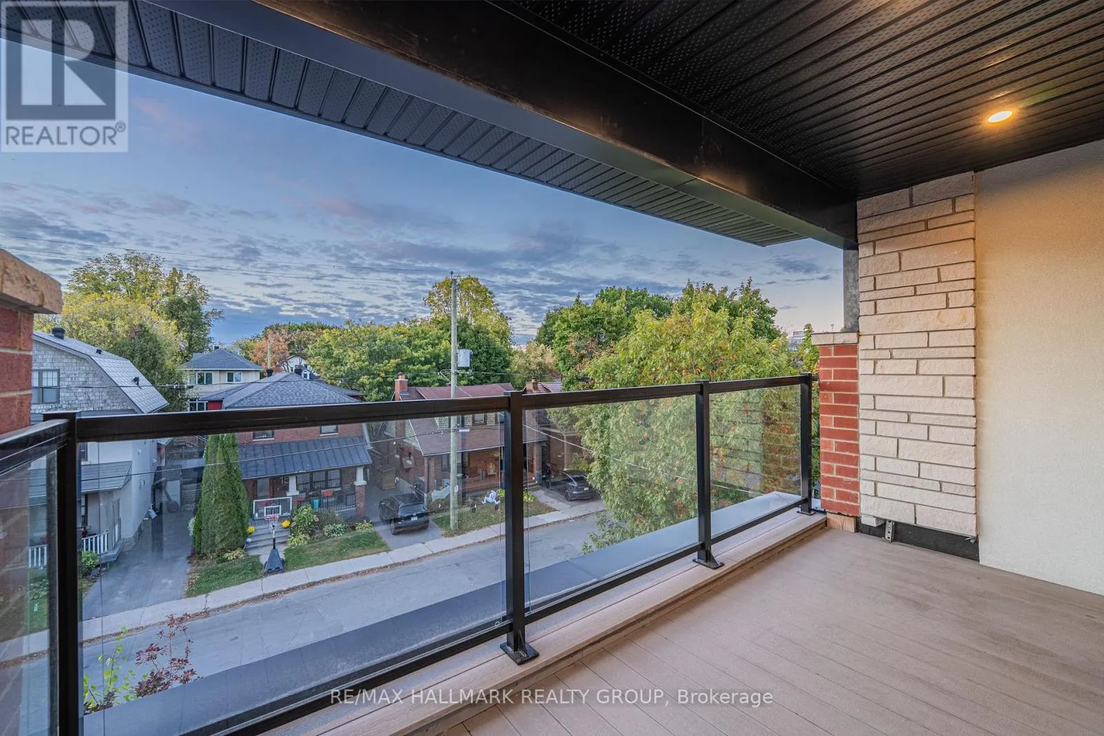 14 THORNTON AVENUE