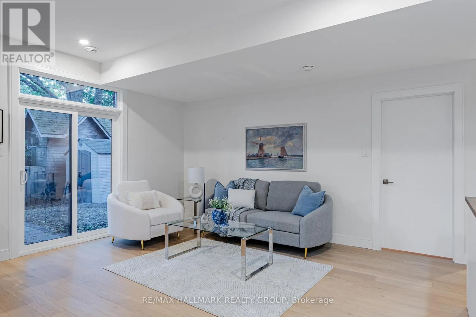14 THORNTON AVENUE