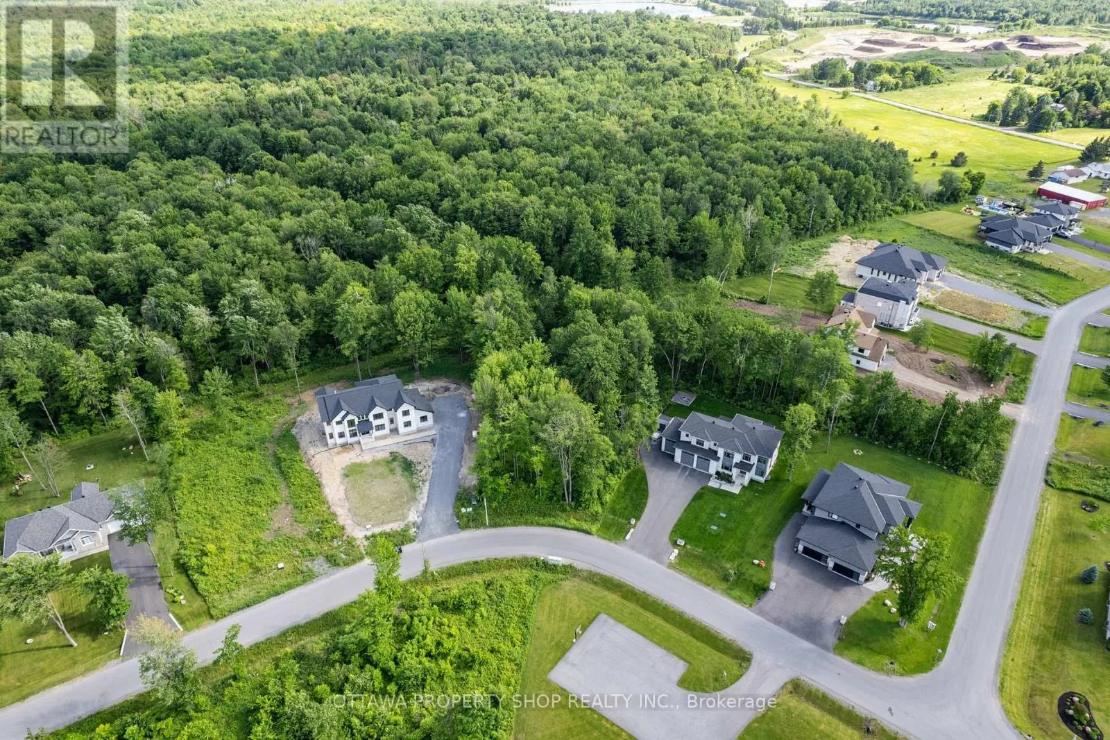 583 SHOREWAY DRIVE