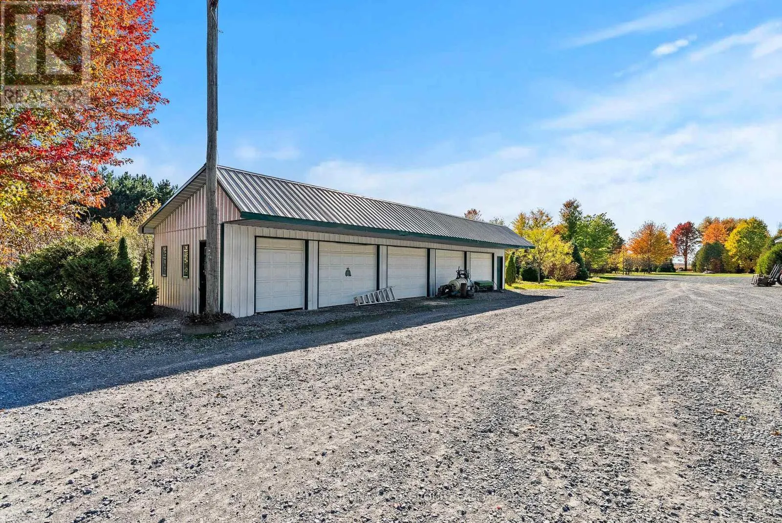 2928 SEGUIN ROAD
