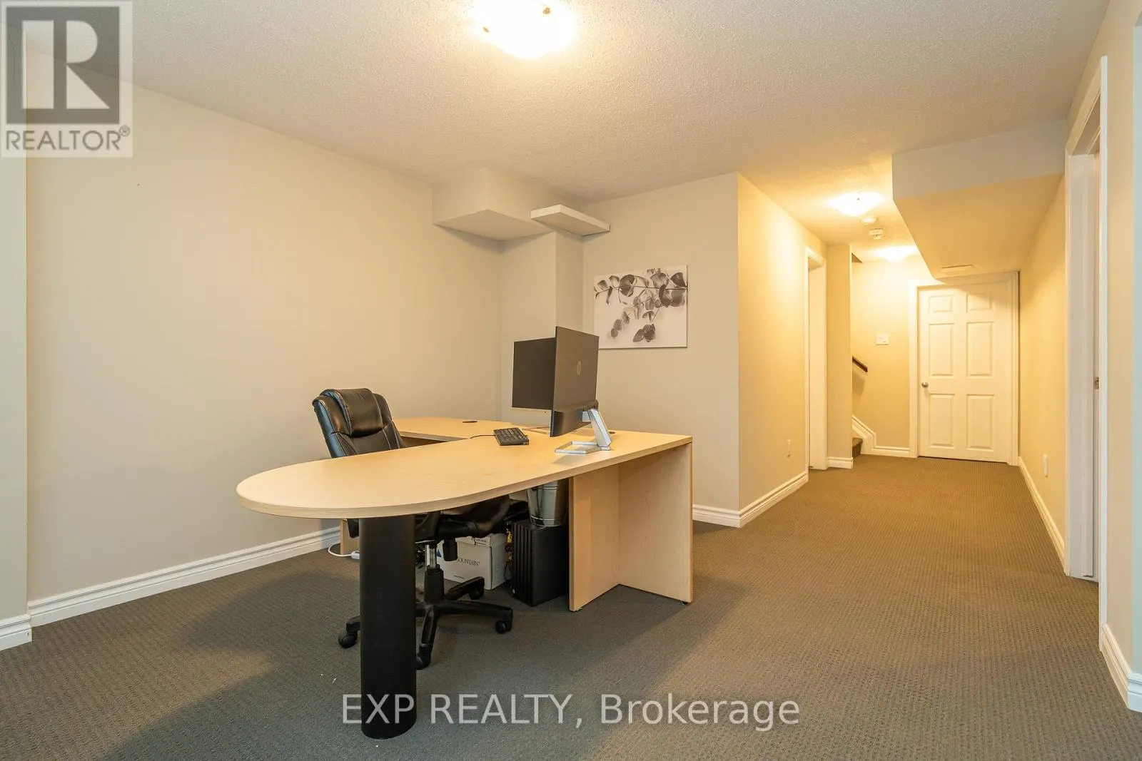 3545 WOODROFFE AVENUE