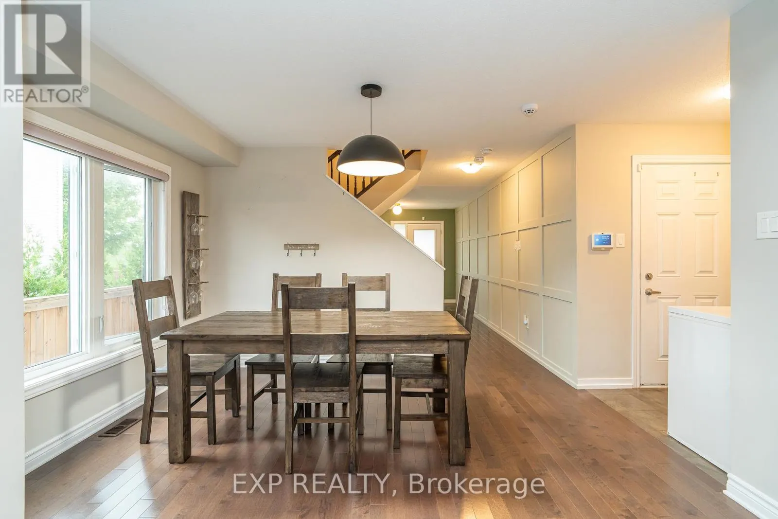 3545 WOODROFFE AVENUE