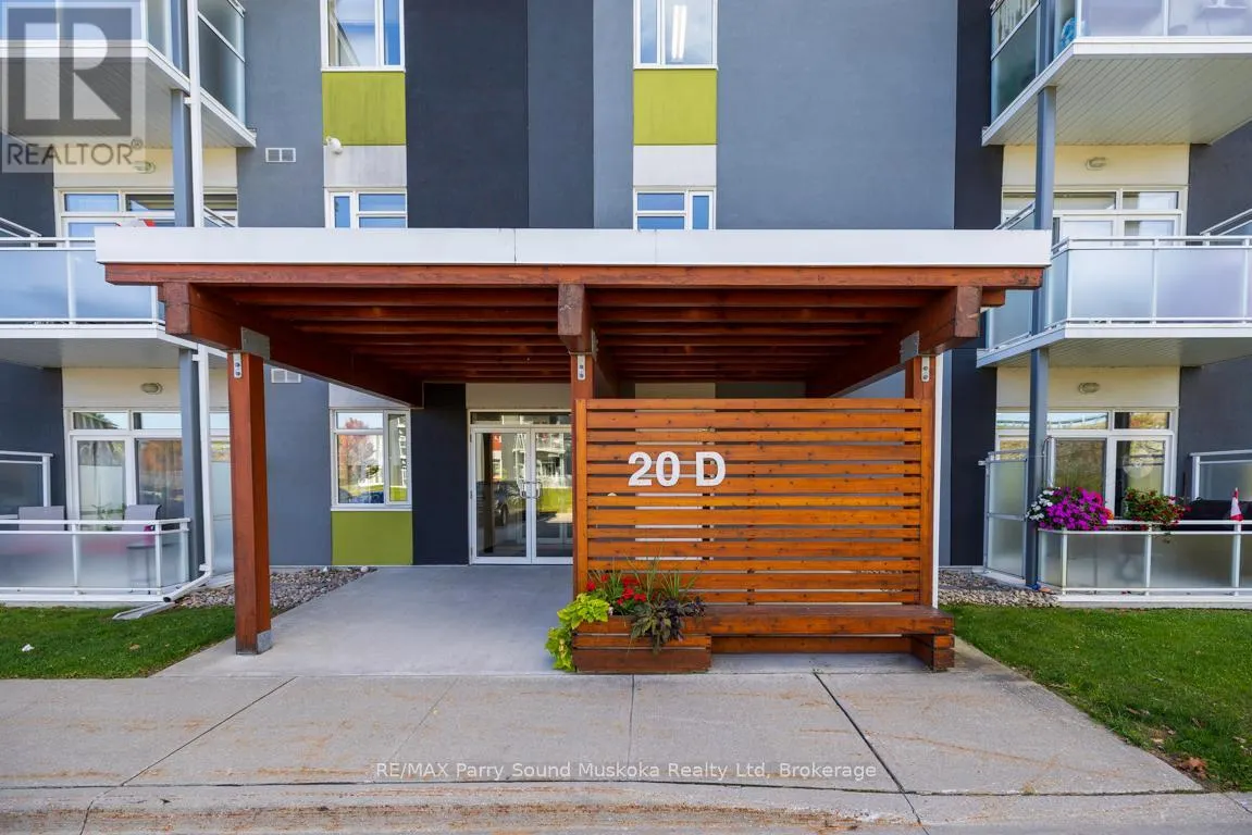 303 - 20D SILVER BIRCH COURT, #303