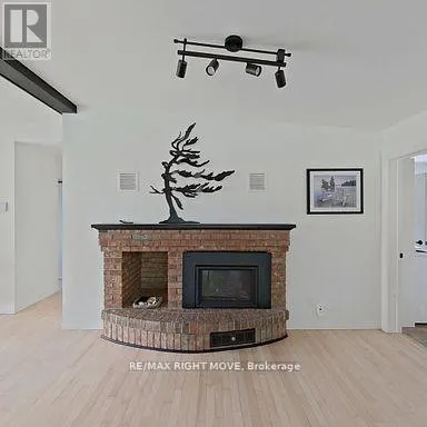 4 MAYPARK DRIVE