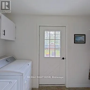 4 MAYPARK DRIVE