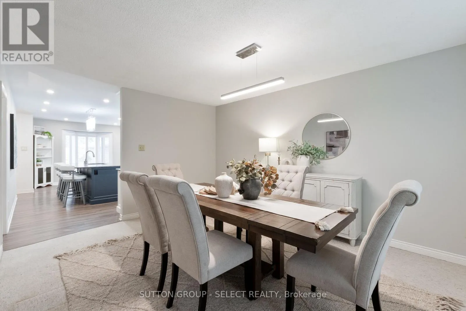 37 - 1443 COMMISSIONERS ROAD W, #37