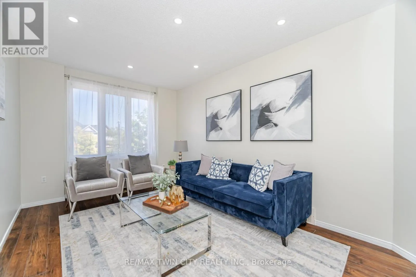 525 CHABLIS DRIVE