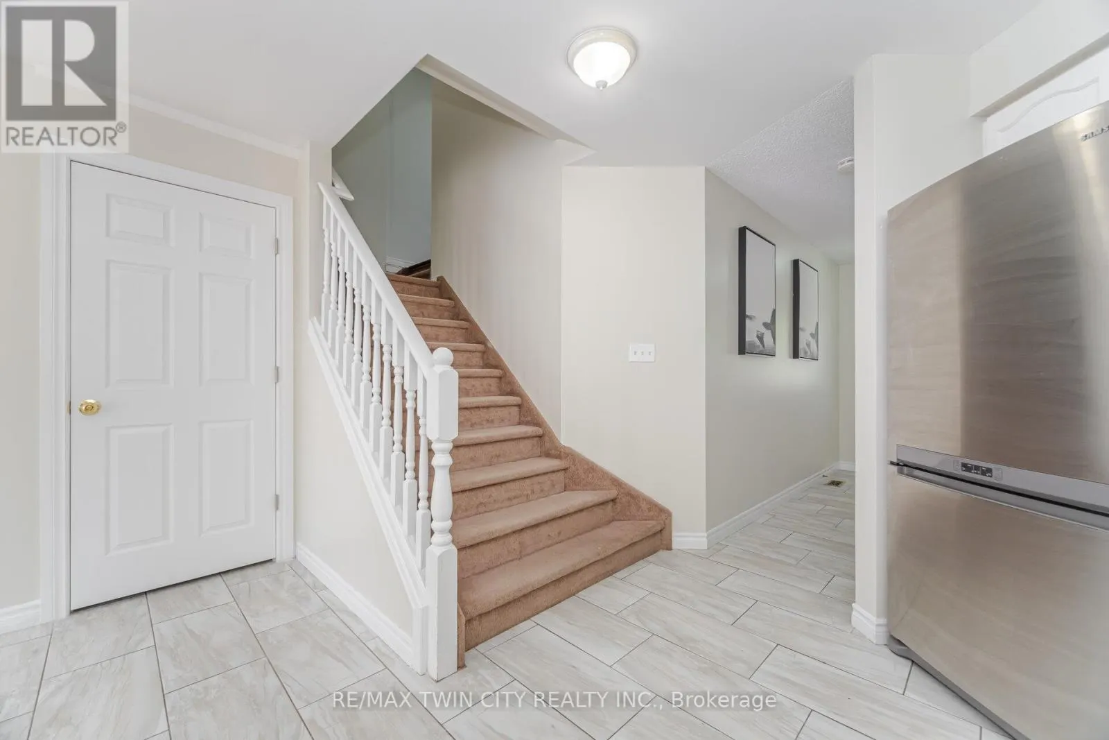 525 CHABLIS DRIVE